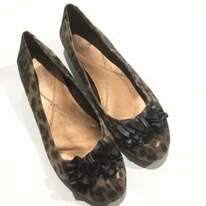 ✅SOLD✅Naturalizer animal print women’s flats size